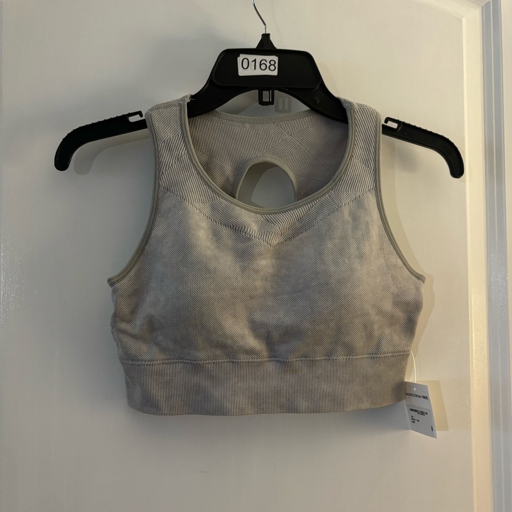 Kyodan Light Gray Ribbed Sports Bra Crop Top sz M NWT